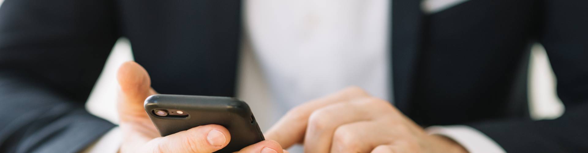 Elegant Wheel Our Expertise Banner